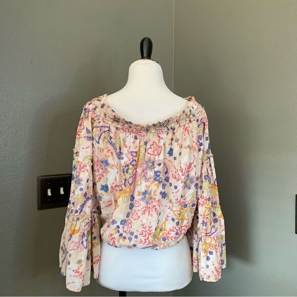 Free People Boho Off Shoulder Bell Sleeve Smocked Floral Blouse - Picture 10 of 14